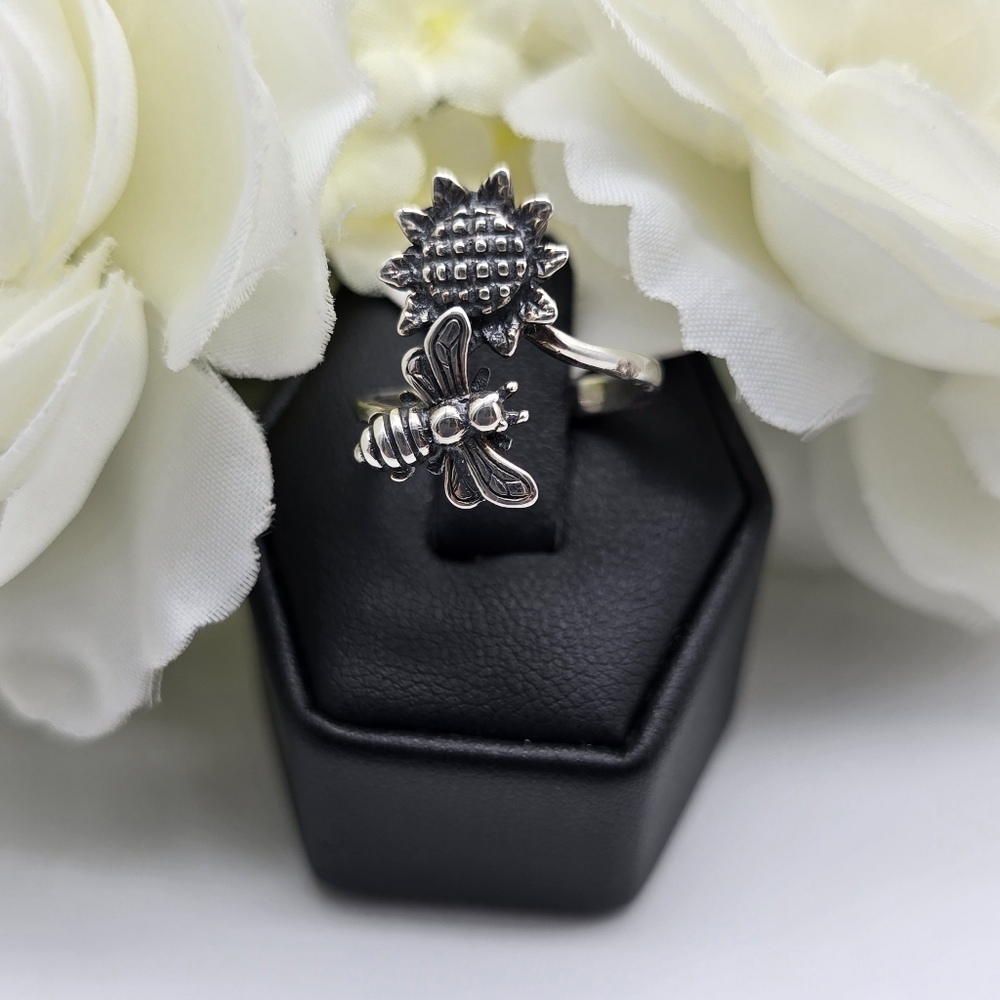 🥰 SUNNY BEE RING - Picture 6 of 6